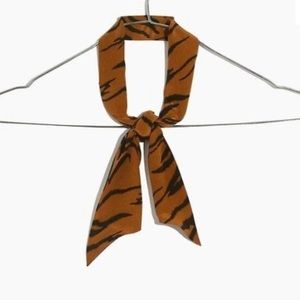 Madewell skinny silk bandana in burnt sienna/black